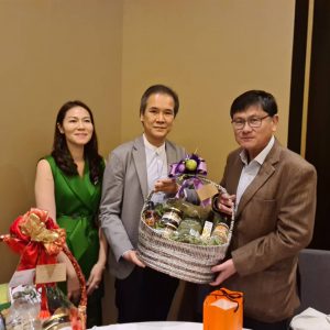 Dr. Donn Pjongluck of Baxter Brenton Congratulated Dr. Anek Laothumthut On The Appointment As Minister of Higher Education, Science and Innovation and Khun Charoen Loathumthut, The President of Thai Rice Exporter, On The Occasion Of His 69 Birthday